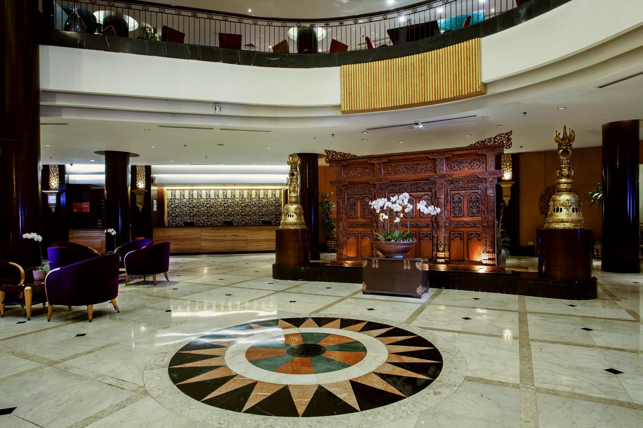 Hotel Ciputra Semarang Managed By Swiss-Belhotel International Exterior photo