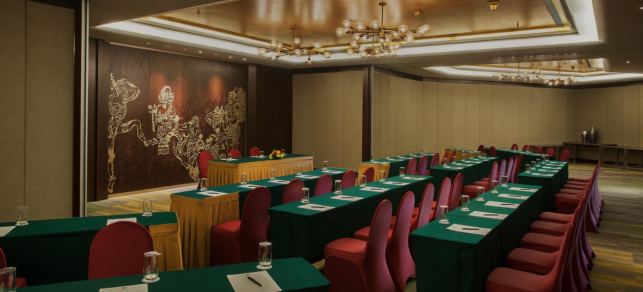 Hotel Ciputra Semarang Managed By Swiss-Belhotel International Exterior photo