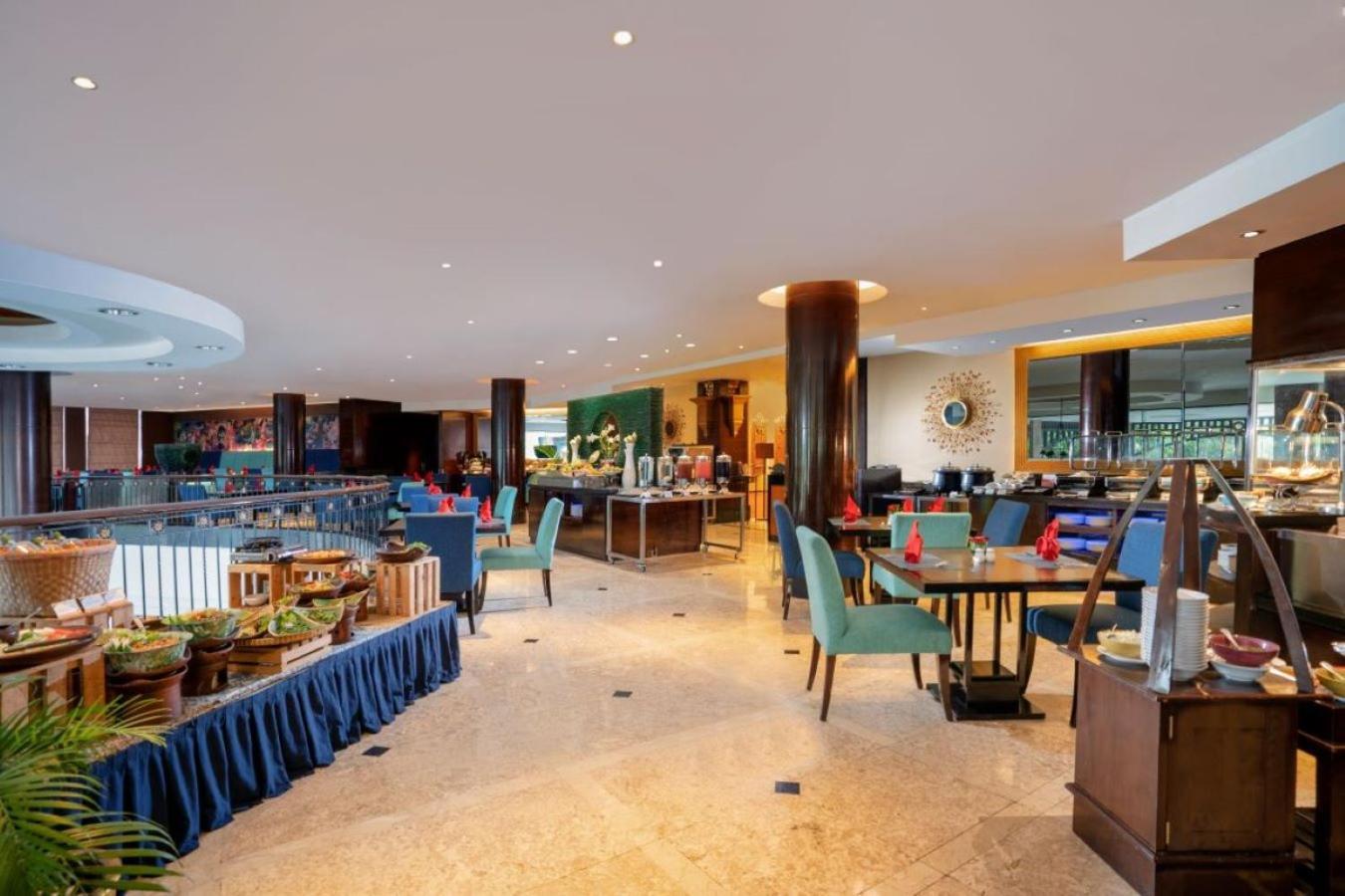 Hotel Ciputra Semarang Managed By Swiss-Belhotel International Exterior photo
